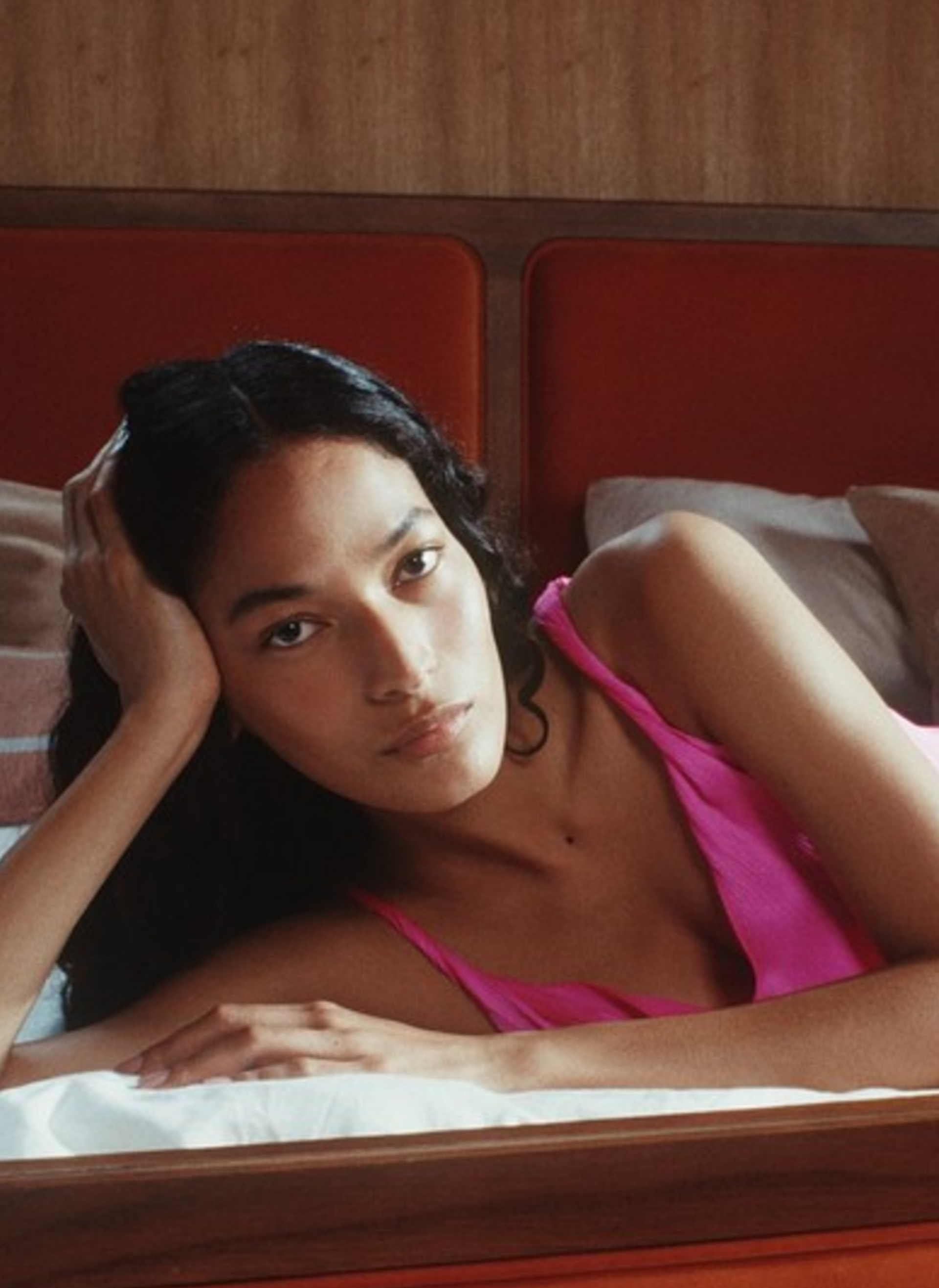 Luana Guimarães para NET-A-PORTER